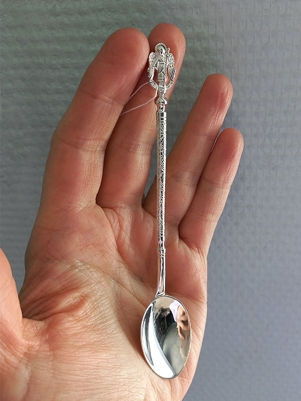 Ложка серебряная детская